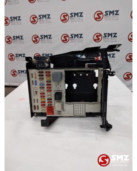 MAN Occ Zekeringskast MAN TGX 81254446074 - Fusible pour Camion: photos 1 MAN Occ Zekeringskast MAN TGX 81254446074 - Fusible pour Camion: photos 1