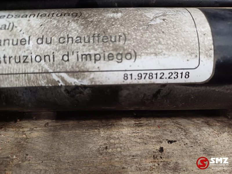 Frame/ Châssis pour Camion MAN Occ cabinekantelcilinder MAN: photos 6 Frame/ Châssis pour Camion MAN Occ cabinekantelcilinder MAN: photos 6