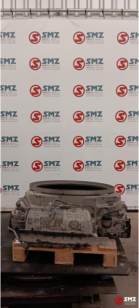 MAN Occ radiators met expansievat MAN - Radiateur pour Camion: photos 3 MAN Occ radiators met expansievat MAN - Radiateur pour Camion: photos 3