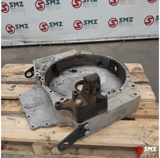 MAN Occ vliegwielhuis D2066 MAN - Moteur et pièces pour Camion: photos 4 MAN Occ vliegwielhuis D2066 MAN - Moteur et pièces pour Camion: photos 4