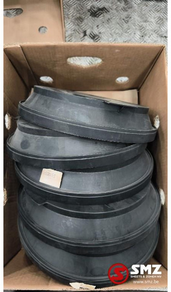 Mercedes-Benz Lot onderdelen Mercedes - Filtre à air pour Camion: photos 1 Mercedes-Benz Lot onderdelen Mercedes - Filtre à air pour Camion: photos 1