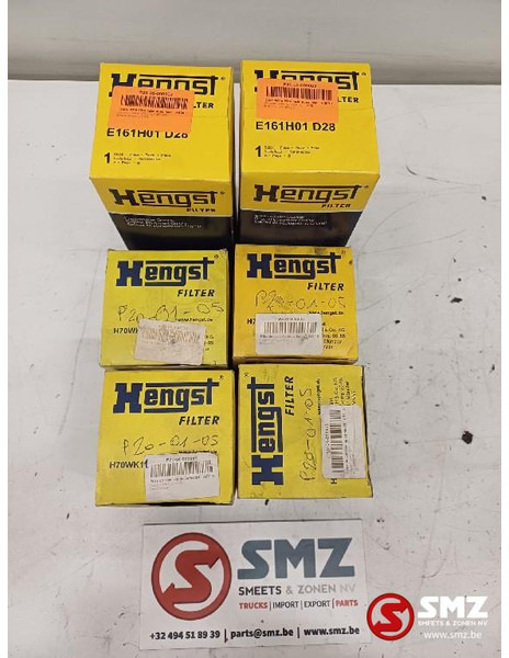 Mercedes-Benz Lot van 2 oliefilters en 4 brandstoffilters Merced - Filtre à carburant pour Camion: photos 2 Mercedes-Benz Lot van 2 oliefilters en 4 brandstoffilters Merced - Filtre à carburant pour Camion: photos 2