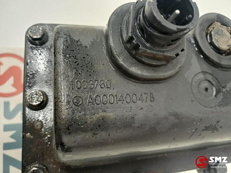 Mercedes-Benz Occ AdBluepomp Mercedes - Préparation du carburant pour Camion: photos 5 Mercedes-Benz Occ AdBluepomp Mercedes - Préparation du carburant pour Camion: photos 5