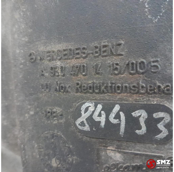 Mercedes-Benz Occ AdBluetank 95L Mercedes - Préparation du carburant pour Camion: photos 5 Mercedes-Benz Occ AdBluetank 95L Mercedes - Préparation du carburant pour Camion: photos 5