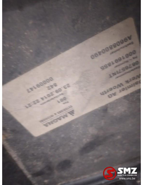 Mercedes-Benz Occ koplampdrager rechts Mercedes - Feu avant pour Camion: photos 4 Mercedes-Benz Occ koplampdrager rechts Mercedes - Feu avant pour Camion: photos 4