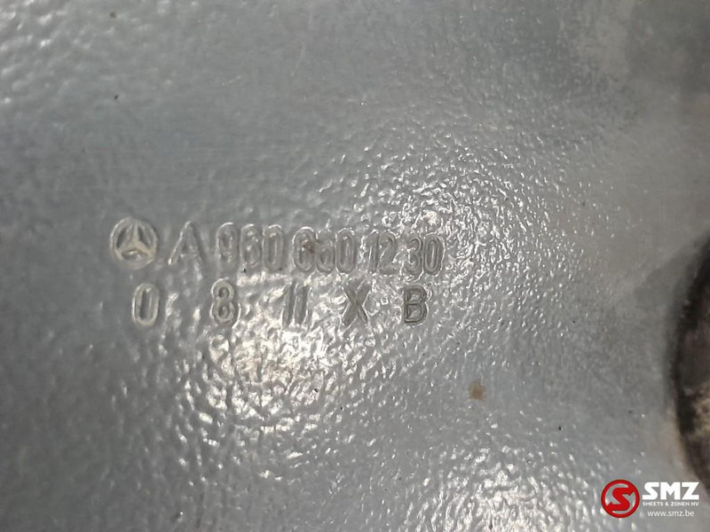 Mercedes-Benz Occ onderste tredebeugel rechts Mercedes - Frame/ Châssis pour Camion: photos 5 Mercedes-Benz Occ onderste tredebeugel rechts Mercedes - Frame/ Châssis pour Camion: photos 5