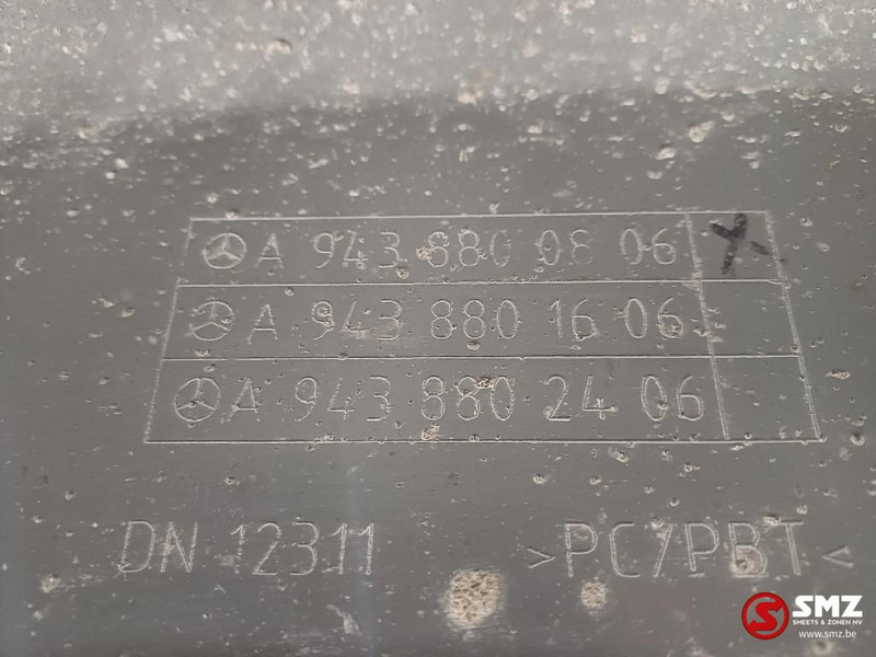 Mercedes-Benz Occ spatbord linksvooraan Mercedes - Carrosserie et extérieur pour Camion: photos 5 Mercedes-Benz Occ spatbord linksvooraan Mercedes - Carrosserie et extérieur pour Camion: photos 5