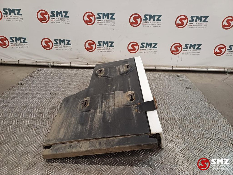 Mercedes-Benz Occ spatbord rechtsvooraan Mercedes - Carrosserie et extérieur pour Camion: photos 3 Mercedes-Benz Occ spatbord rechtsvooraan Mercedes - Carrosserie et extérieur pour Camion: photos 3