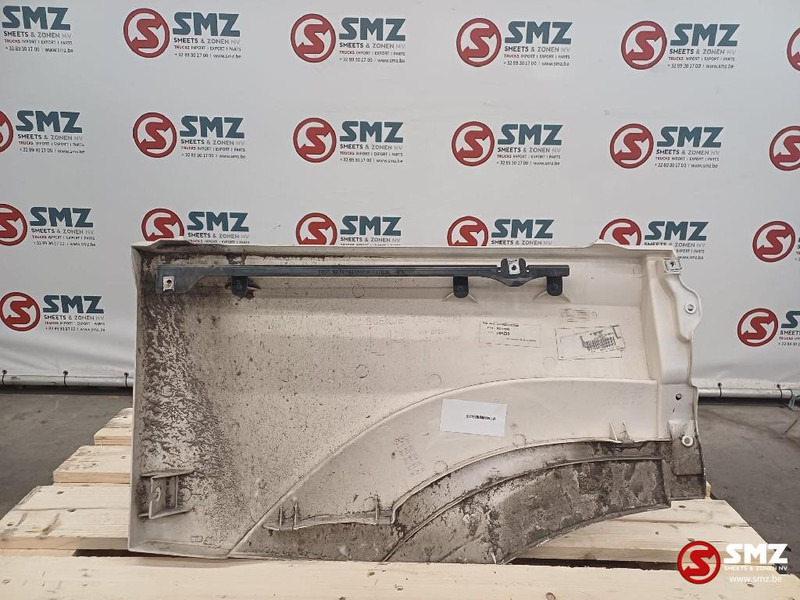 Mercedes-Benz Occ spatbordverlenging links Mercedes - Carrosserie et extérieur pour Camion: photos 2 Mercedes-Benz Occ spatbordverlenging links Mercedes - Carrosserie et extérieur pour Camion: photos 2