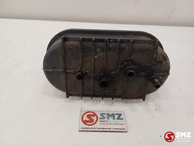 Mercedes-Benz Occ stuurbekrachtigingsreservoir Mercedes - Commande de gouvernail pour Camion: photos 2 Mercedes-Benz Occ stuurbekrachtigingsreservoir Mercedes - Commande de gouvernail pour Camion: photos 2