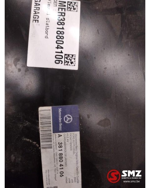 Mercedes-Benz Spatbord rechts Mercedes SK A3818804106 - Aile pour Camion: photos 4 Mercedes-Benz Spatbord rechts Mercedes SK A3818804106 - Aile pour Camion: photos 4