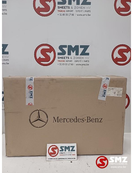 Mercedes-Benz Spiegelarm rechts mercedes - Rétroviseur pour Camion: photos 3 Mercedes-Benz Spiegelarm rechts mercedes - Rétroviseur pour Camion: photos 3