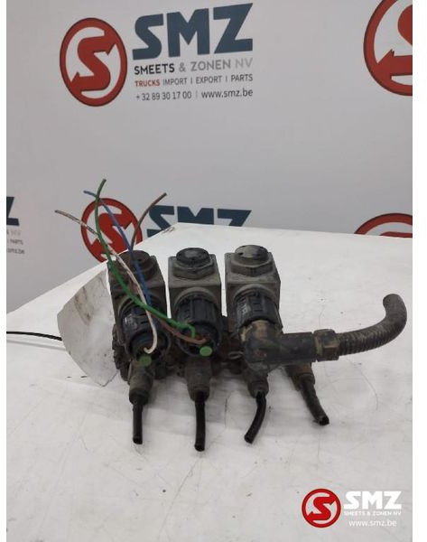 Volvo Occ set 3 magneetventielen Volvo FM 1078316 - Pièces de rechange pour Camion: photos 2 Volvo Occ set 3 magneetventielen Volvo FM 1078316 - Pièces de rechange pour Camion: photos 2