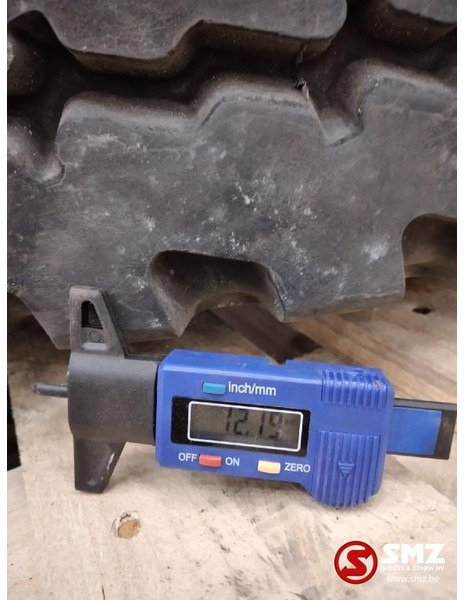 Pirelli Occ Band 12.00R20 Pirelli FG85 Trilex velg - Pneu pour Camion: photos 5 Pirelli Occ Band 12.00R20 Pirelli FG85 Trilex velg - Pneu pour Camion: photos 5