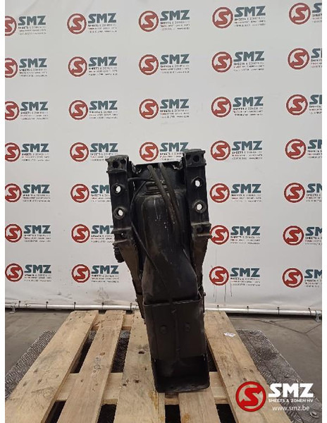 Renault Occ AdBluetank Renault - Préparation du carburant pour Camion: photos 4 Renault Occ AdBluetank Renault - Préparation du carburant pour Camion: photos 4