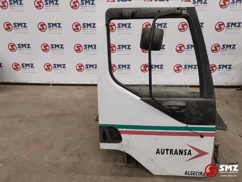 Renault Occ Deur rechts Renault Premium - Portière et pièces pour Camion: photos 1 Renault Occ Deur rechts Renault Premium - Portière et pièces pour Camion: photos 1