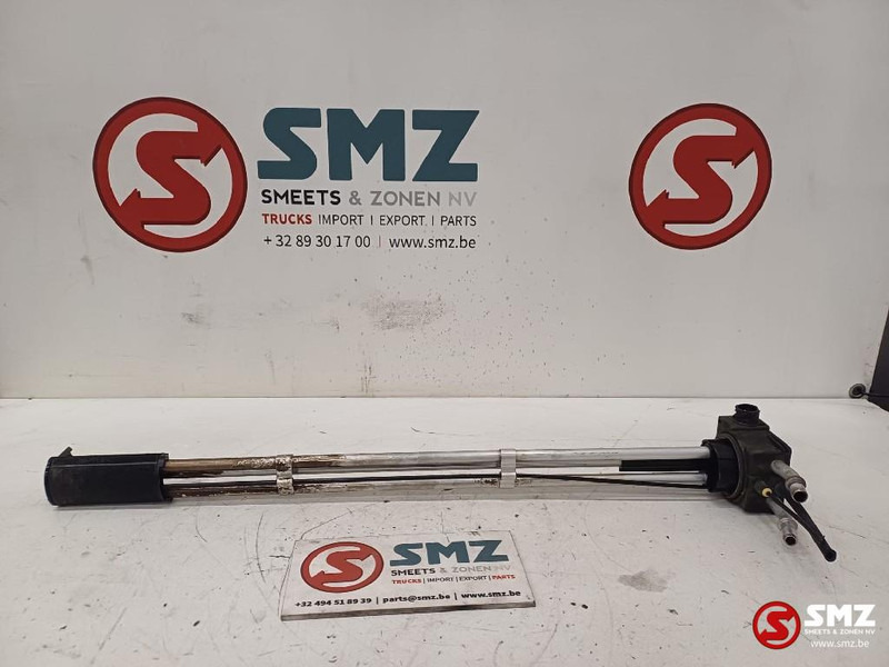 Renault Occ brandstofniveausensor Renault - Préparation du carburant pour Camion: photos 1 Renault Occ brandstofniveausensor Renault - Préparation du carburant pour Camion: photos 1