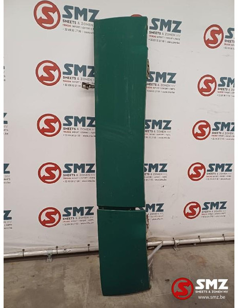 Renault Occ cabinespoiler links Renault - Aérodynamique/ Spoilers pour Camion: photos 1 Renault Occ cabinespoiler links Renault - Aérodynamique/ Spoilers pour Camion: photos 1