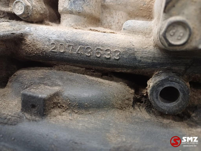 Renault Occ oliefilterhuis Renault - Filtre à huile pour Camion: photos 4 Renault Occ oliefilterhuis Renault - Filtre à huile pour Camion: photos 4