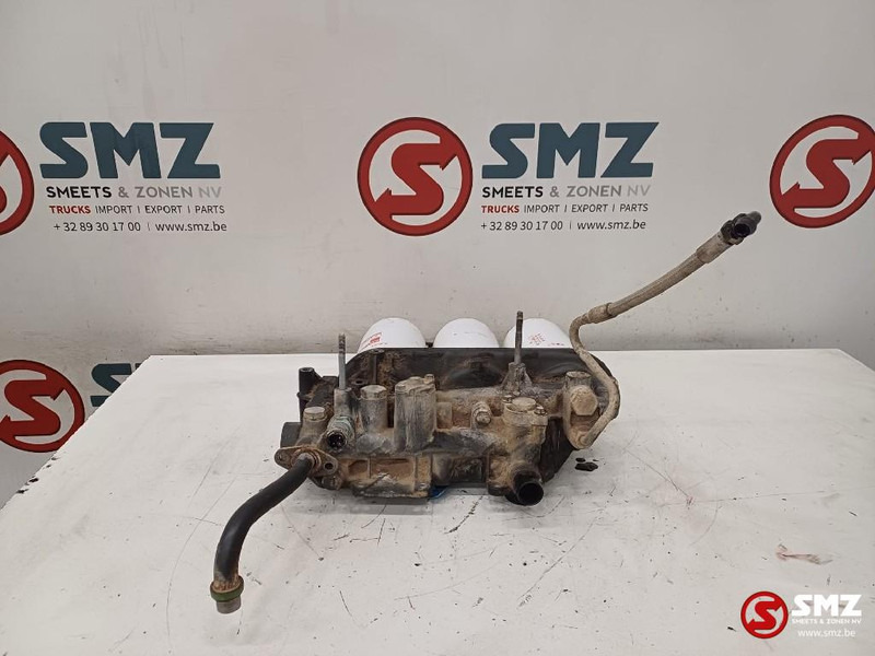 Renault Occ oliefilterhuis Renault - Filtre à huile pour Camion: photos 1 Renault Occ oliefilterhuis Renault - Filtre à huile pour Camion: photos 1