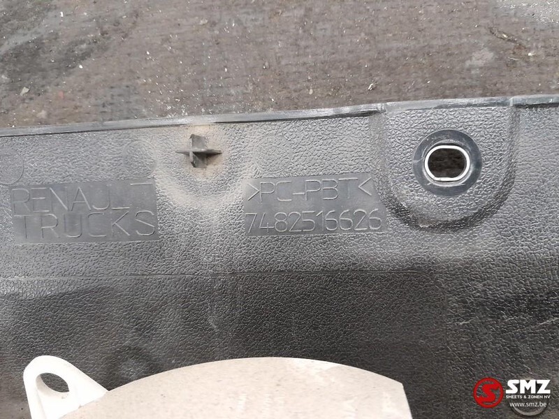 Renault Occ portierverlengstuk Renault T 7482516626 - Portière et pièces pour Camion: photos 4 Renault Occ portierverlengstuk Renault T 7482516626 - Portière et pièces pour Camion: photos 4