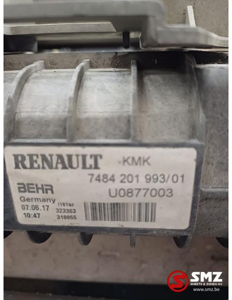 Renault Occ radiator + intercooler Renault - Radiateur pour Camion: photos 3 Renault Occ radiator + intercooler Renault - Radiateur pour Camion: photos 3