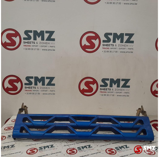 Renault Occ traptrede Renault - Calandre pour Camion: photos 1 Renault Occ traptrede Renault - Calandre pour Camion: photos 1