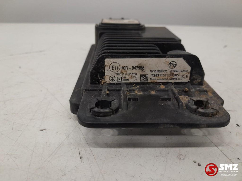 Scania Occ ECU afstandssensor Scania R410 2381809 - Bloc de gestion pour Camion: photos 4 Scania Occ ECU afstandssensor Scania R410 2381809 - Bloc de gestion pour Camion: photos 4