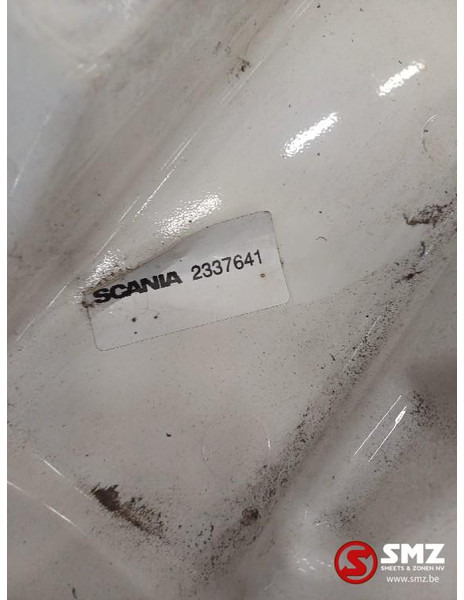 Scania Occ dakspoiler Scania 53/66cm - Aérodynamique/ Spoilers pour Camion: photos 3 Scania Occ dakspoiler Scania 53/66cm - Aérodynamique/ Spoilers pour Camion: photos 3