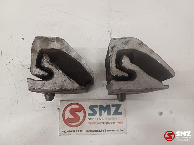 Scania Occ set motorsteunen Scania - Support de moteur pour Camion: photos 4 Scania Occ set motorsteunen Scania - Support de moteur pour Camion: photos 4
