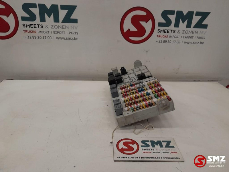 Scania Occ zekeringkast Scania - Système électrique pour Camion: photos 3 Scania Occ zekeringkast Scania - Système électrique pour Camion: photos 3