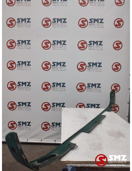 Scania Occ zonneklep Scania 1355657 - Pare-soleil pour Camion: photos 2 Scania Occ zonneklep Scania 1355657 - Pare-soleil pour Camion: photos 2