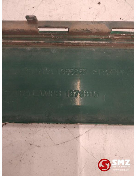 Scania Occ zonneklep Scania 1355657 - Pare-soleil pour Camion: photos 3 Scania Occ zonneklep Scania 1355657 - Pare-soleil pour Camion: photos 3