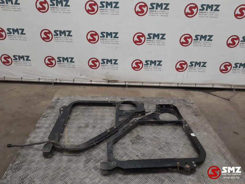 Volvo Occ 2 sideskirtbeugels Volvo - Frame/ Châssis pour Camion: photos 1 Volvo Occ 2 sideskirtbeugels Volvo - Frame/ Châssis pour Camion: photos 1