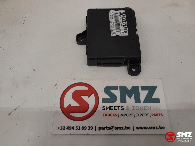Volvo Occ ECU achteruitrijcamerabesturingseenheid Volvo - Bloc de gestion pour Camion: photos 4 Volvo Occ ECU achteruitrijcamerabesturingseenheid Volvo - Bloc de gestion pour Camion: photos 4
