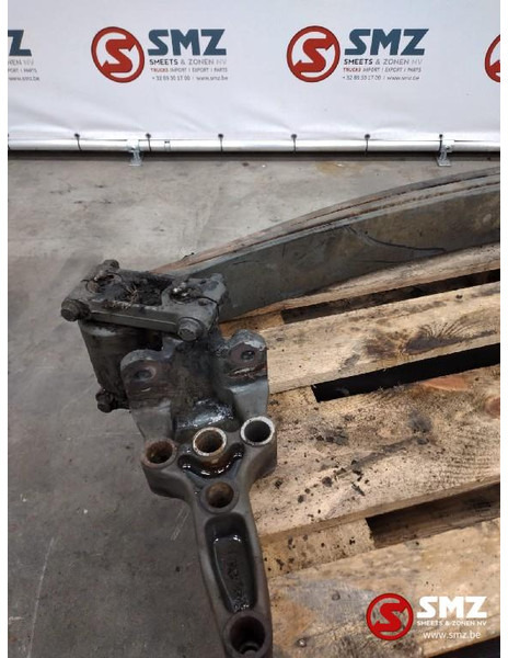 Volvo Occ bladveer vooraan Volvo FM 257868 - Suspension de cabine pour Camion: photos 2 Volvo Occ bladveer vooraan Volvo FM 257868 - Suspension de cabine pour Camion: photos 2