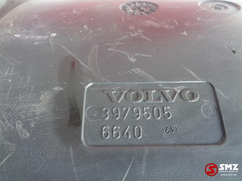 Volvo Occ luchtfilterhuis FH460 - Système d'admission d'air pour Camion: photos 4 Volvo Occ luchtfilterhuis FH460 - Système d'admission d'air pour Camion: photos 4