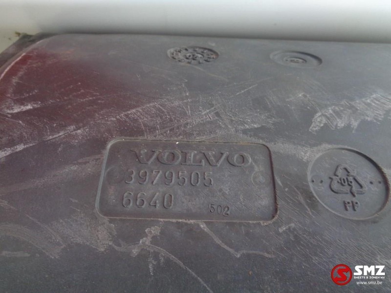 Volvo Occ luchtinlaat volvo FH12 3979505 - Système d'admission d'air pour Camion: photos 3 Volvo Occ luchtinlaat volvo FH12 3979505 - Système d'admission d'air pour Camion: photos 3