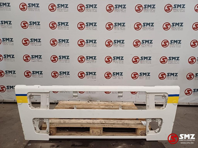 Volvo Occ onderste radiatorgrille Volvo - Calandre pour Camion: photos 1 Volvo Occ onderste radiatorgrille Volvo - Calandre pour Camion: photos 1