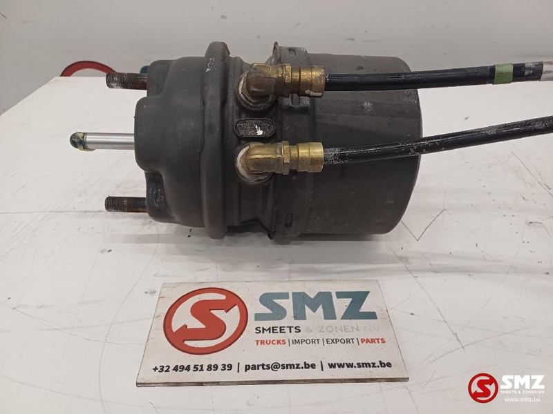 Volvo Occ remcilinder linksachter Volvo - Cylindre de frein pour Camion: photos 3 Volvo Occ remcilinder linksachter Volvo - Cylindre de frein pour Camion: photos 3