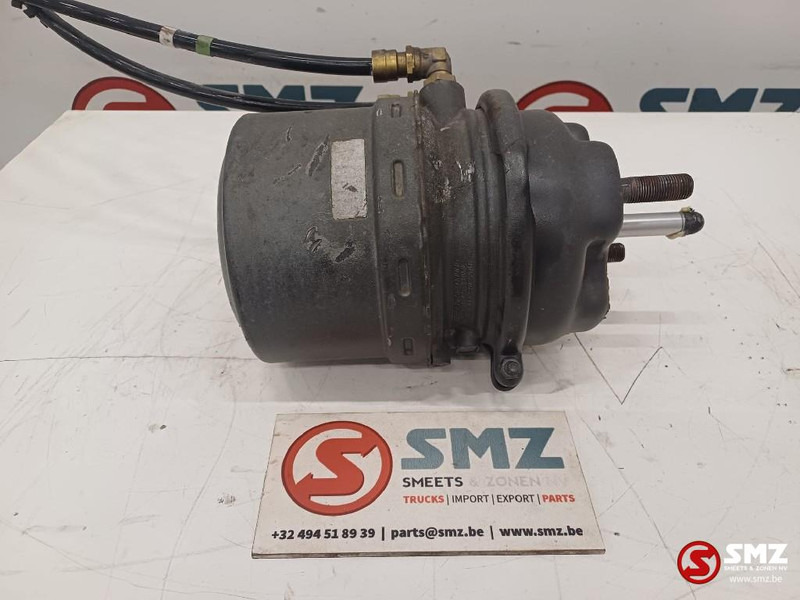 Volvo Occ remcilinder rechtsachter Volvo - Cylindre de frein pour Camion: photos 3 Volvo Occ remcilinder rechtsachter Volvo - Cylindre de frein pour Camion: photos 3