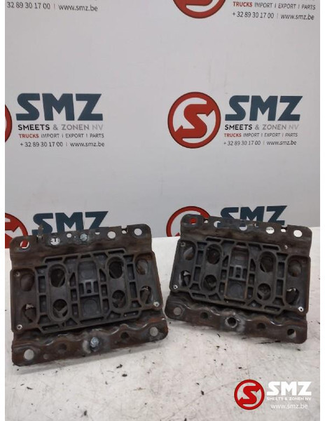 Volvo Occ set motorsteunen Volvo - Support de moteur pour Camion: photos 2 Volvo Occ set motorsteunen Volvo - Support de moteur pour Camion: photos 2