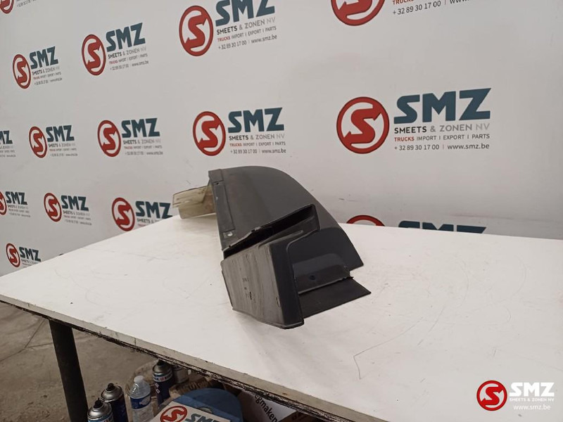 Volvo Occ spatbord links Volvo - Carrosserie et extérieur pour Camion: photos 3 Volvo Occ spatbord links Volvo - Carrosserie et extérieur pour Camion: photos 3