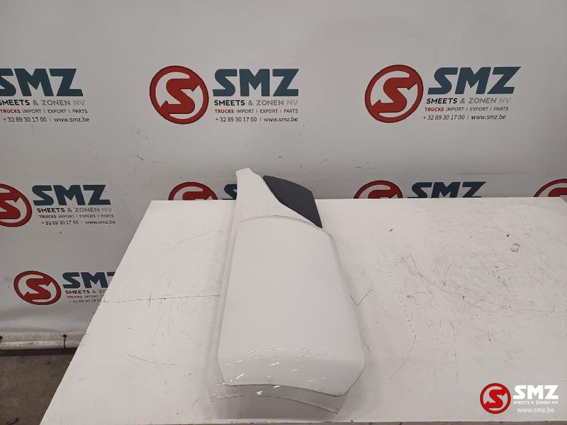 Volvo Occ windgeleider rechts Volvo - Cabine et intérieur pour Camion: photos 3 Volvo Occ windgeleider rechts Volvo - Cabine et intérieur pour Camion: photos 3