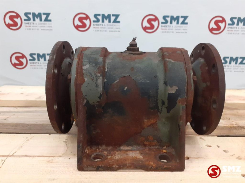 Zettelmeyer Occ tussenlager cardanassen Zettelmeyer - Demi arbre pour Camion: photos 2 Zettelmeyer Occ tussenlager cardanassen Zettelmeyer - Demi arbre pour Camion: photos 2