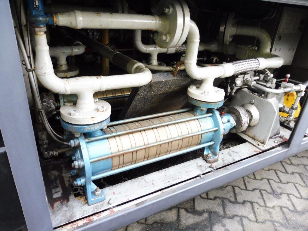 BURG Gas tank semi-trailer used for CO2 Carbon dioxide - Semi-remorque citerne: photos 5 BURG Gas tank semi-trailer used for CO2 Carbon dioxide - Semi-remorque citerne: photos 5