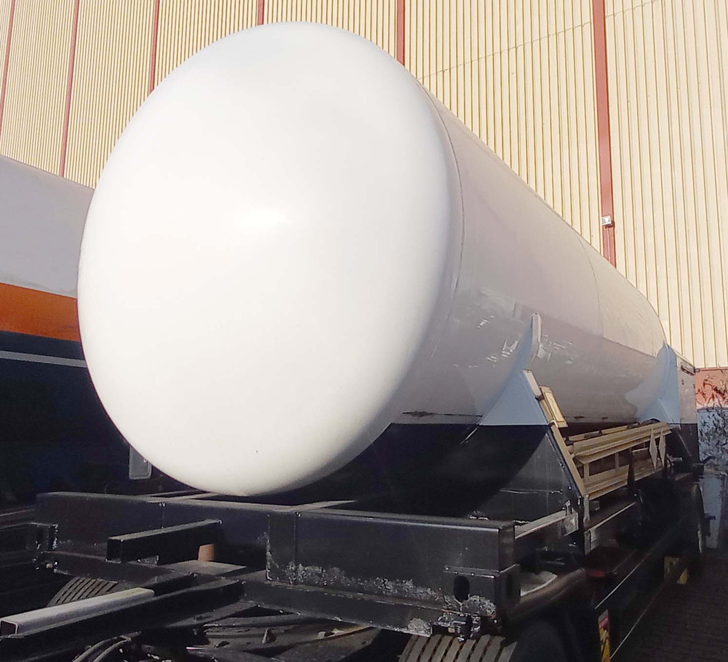 GOFA Tank trailer for oxygen, nitrogen, argon, gas, cryogenic - Semi-remorque citerne: photos 4 GOFA Tank trailer for oxygen, nitrogen, argon, gas, cryogenic - Semi-remorque citerne: photos 4