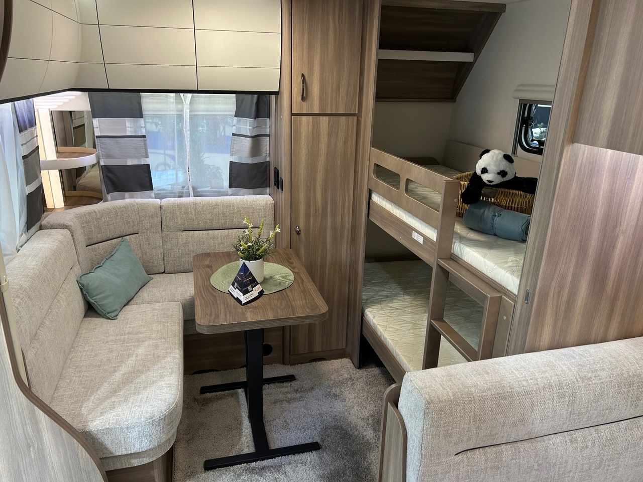 Caravane Excellent Edition 650 KMFe: photos 10