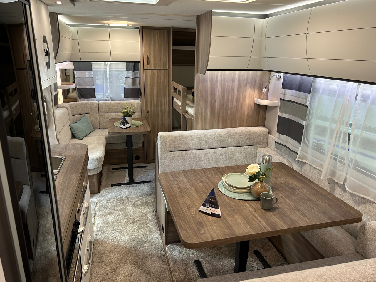 Caravane Excellent Edition 650 KMFe: photos 8