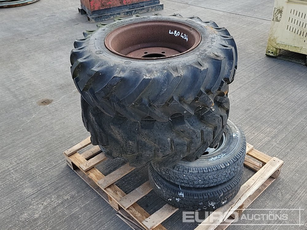 10.5-18 Tyre & Rim (2 of), 165R13C Tyre & Rim (4 of) - Pneu: photos 1 10.5-18 Tyre & Rim (2 of), 165R13C Tyre & Rim (4 of) - Pneu: photos 1